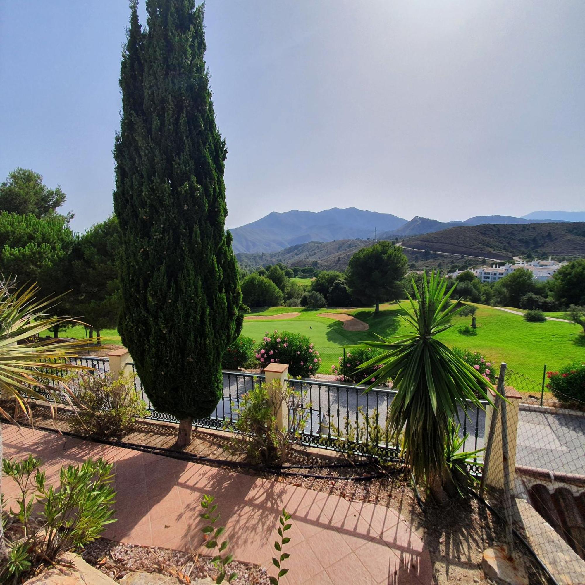 With Pool And Boule Right On Alhaurin Golf Villa